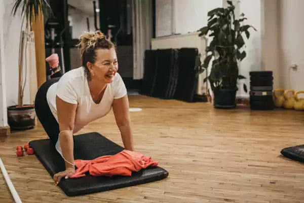 Afvallen in de overgang: hoe doe je dat?